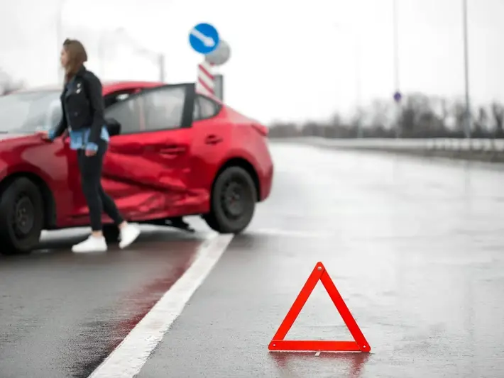 Your Local Illegal Left Turn Accident Attorney in Peoria, AZ