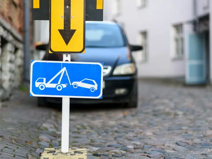 Trusted Left Turn Accident Settlement Negotiation Experts in Glendale