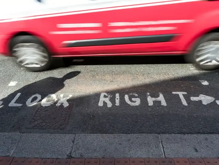 Get Professional Left Turn Accident Settlement Negotiation in Buckeye