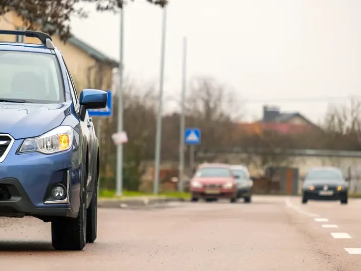Car accident claim meeting for injured driver near Avondale Civic Center after unsafe left turn wreck