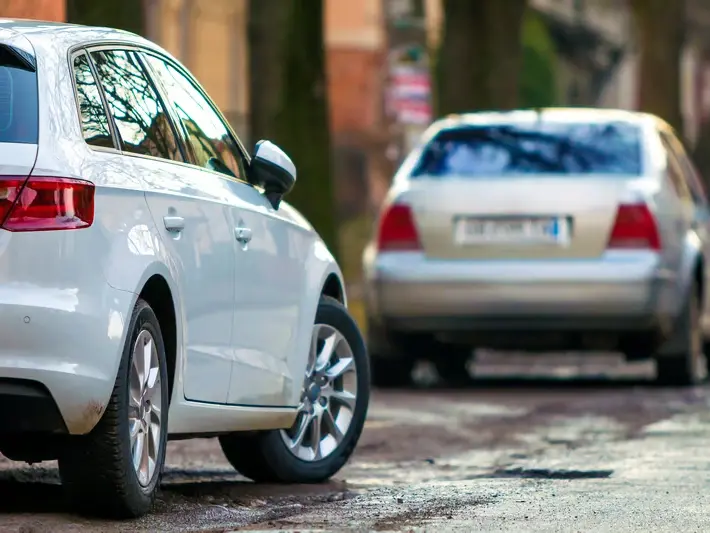 Illegal left turn accident attorney meeting client near The Wigwam Resort in Litchfield Park AZ